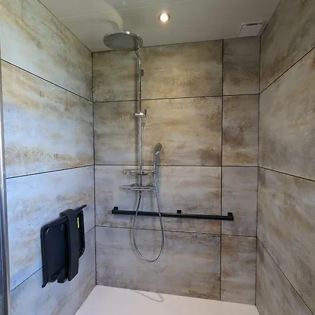 Chalet Lumineux Avec Sauna, Terrasses Et Accessibilite Pmr A Proximite Des Pistes Et Randonnees - Fr-1-589-640 Holiday home