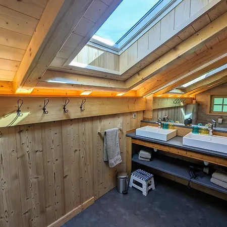 Chalet Lumineux Avec Sauna, Terrasses Et Accessibilite Pmr A Proximite Des Pistes Et Randonnees - Fr-1-589-640